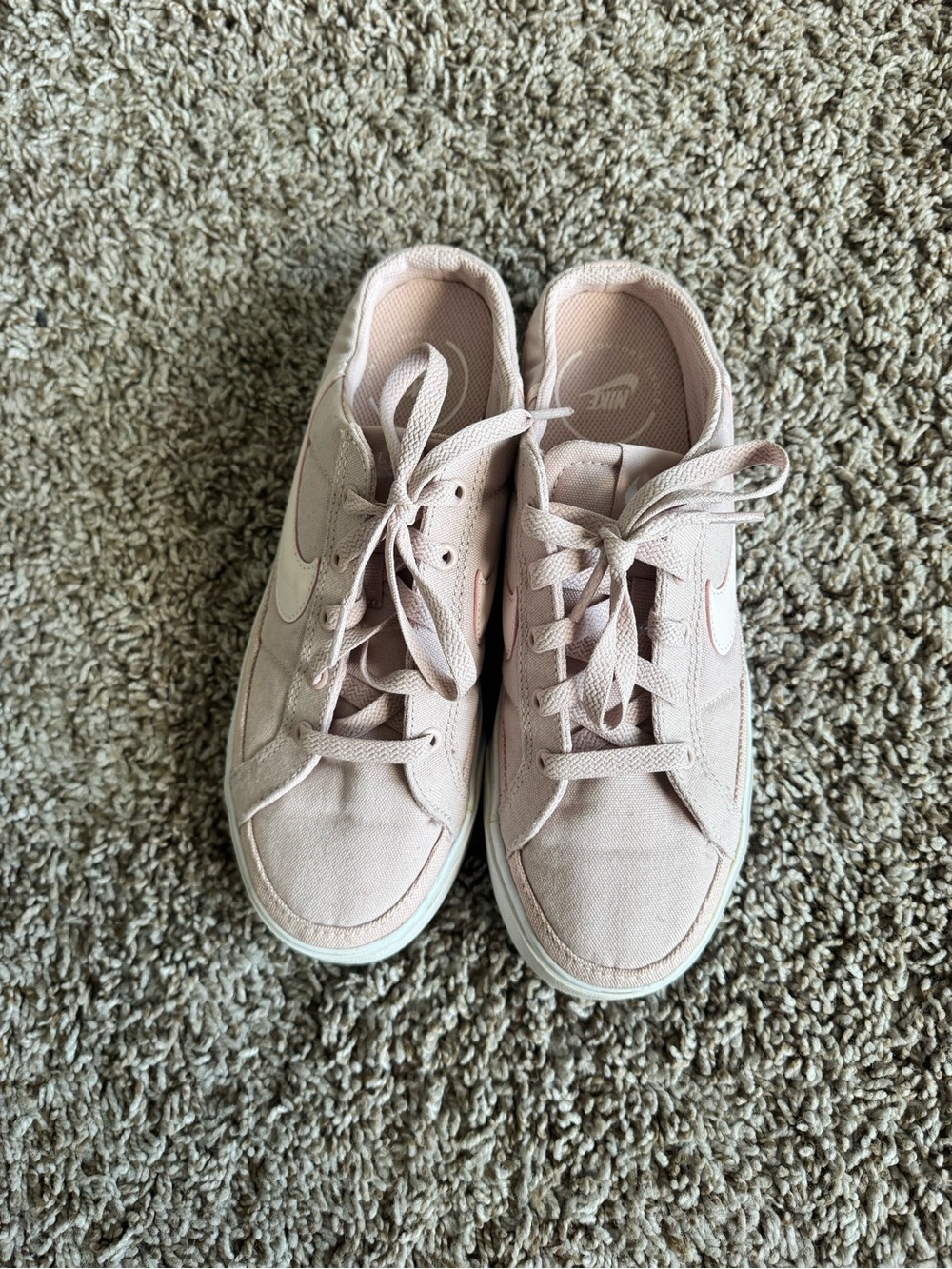 Nike court legacy mule